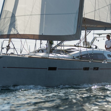 Allures YACHTS 45.9 Sailing front