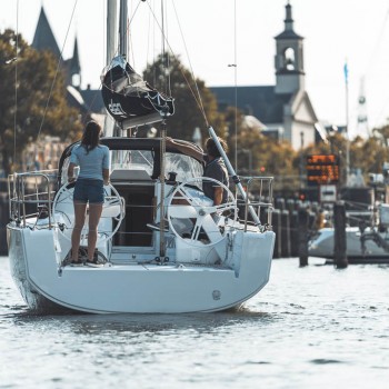ELAN E3 2019 1024 Blue Yachting 6